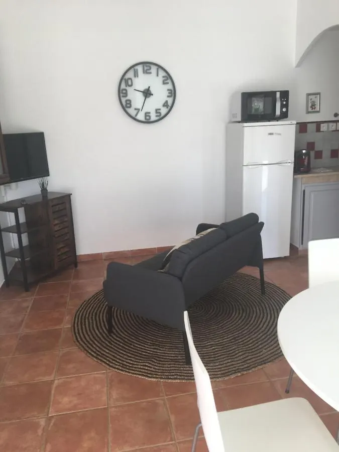 Gite 2 Pieces Au Calme Les Arcs-sur-Argens France